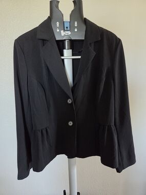 Vintage Spiegel Black Women's Tailored Two-Button Blazer